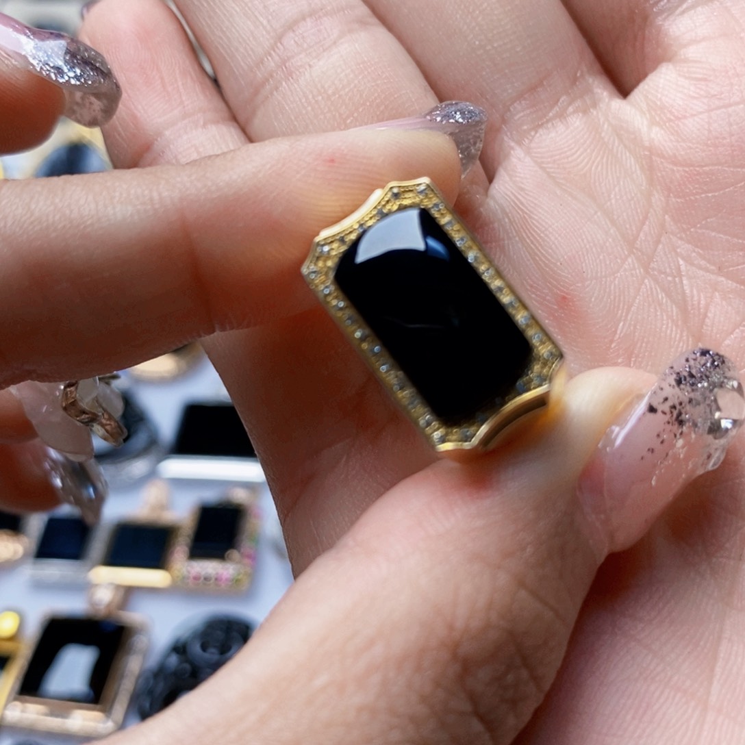 定制翡翠18K金镶嵌七****店墨翠