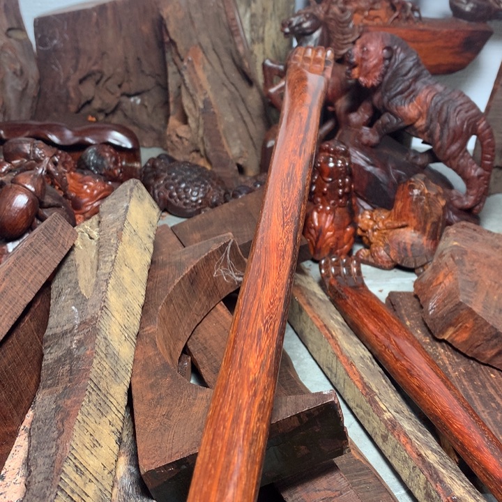 檀香紫檀（小叶紫檀）卫**号