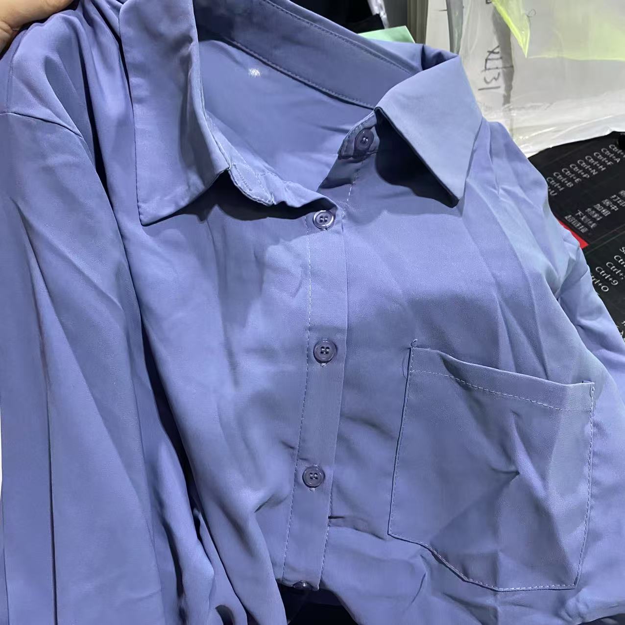 2117蓝色长袖衬衫