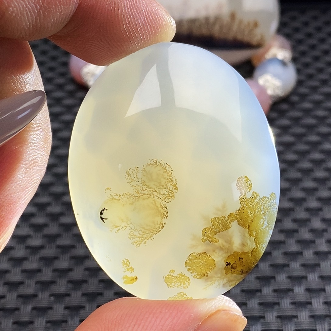 用***3玛瑙/玉髓未镶嵌吊坠(不含链)