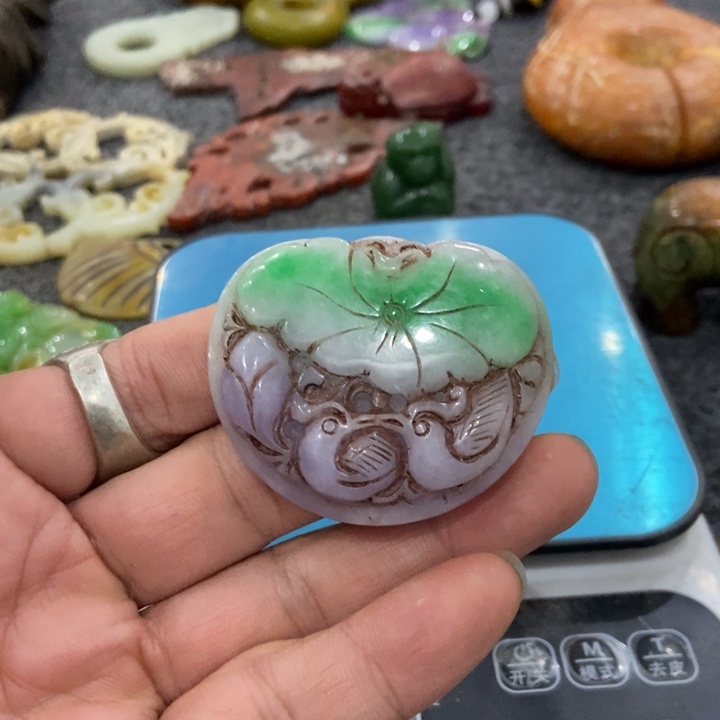 吊坠白玉菩提吊坠