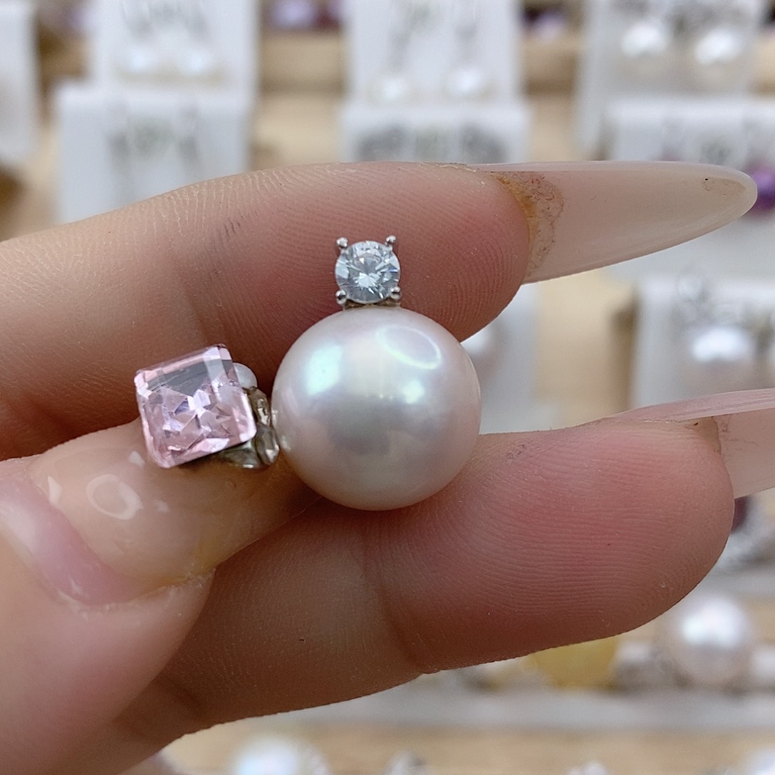 淡水珍珠颈饰未镶嵌