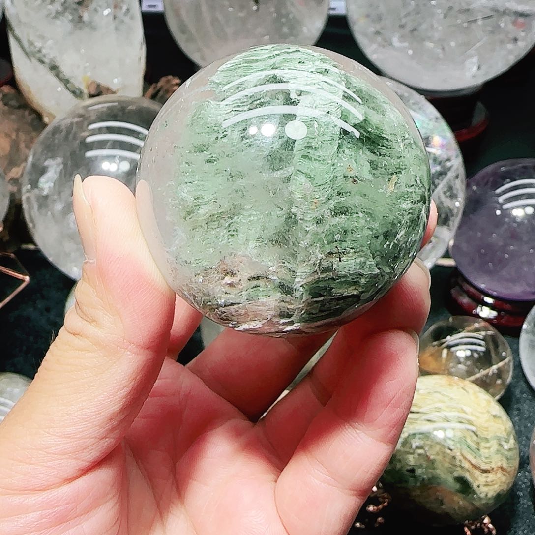 球未镶嵌水晶佳*天然