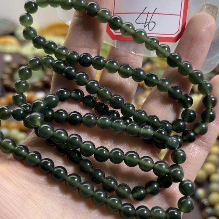 蛇纹石玉未镶嵌手链