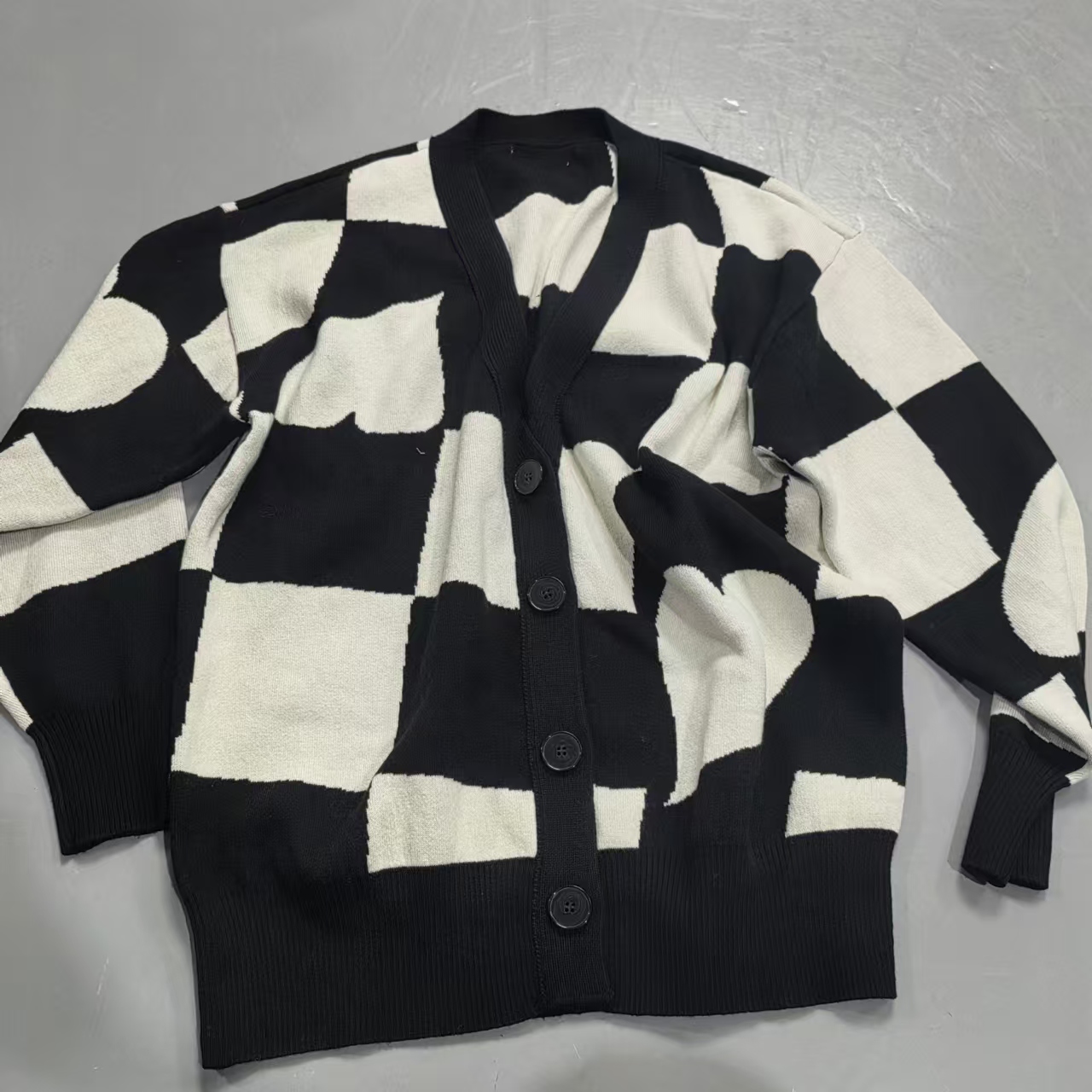 【南油玲姐】黑白色棋盘格针织衫MY823