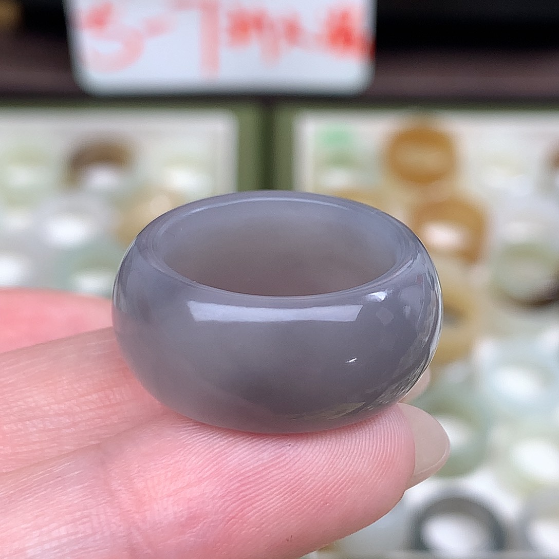 未镶嵌戒指和田玉?****?