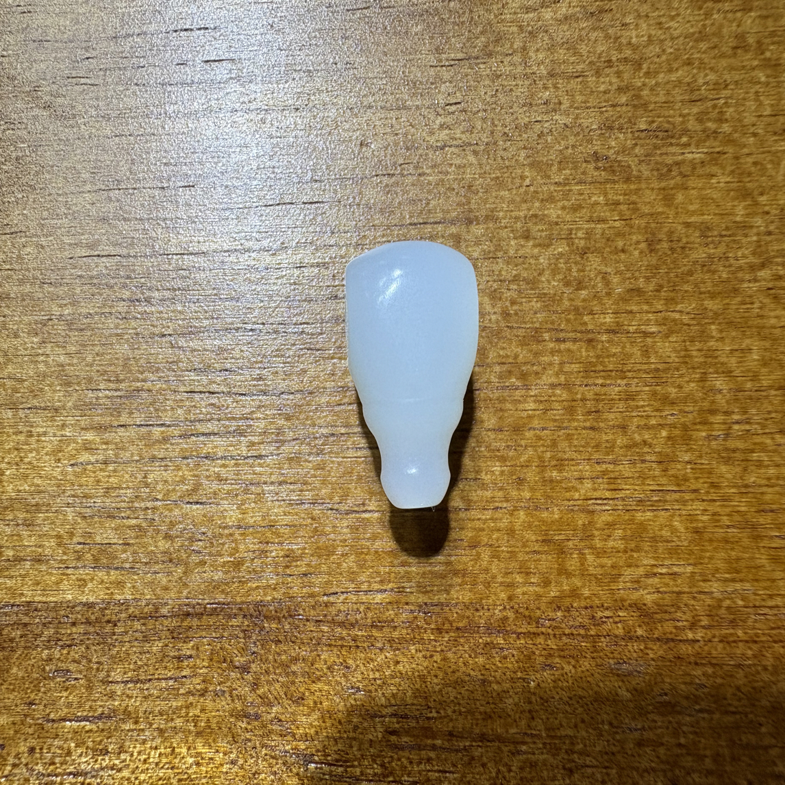 和田白玉三通（11.2×8.8×18）mm