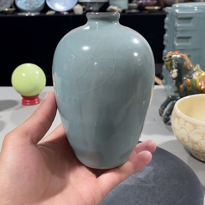 瓶南宋 老虎洞 官窑 梅瓶