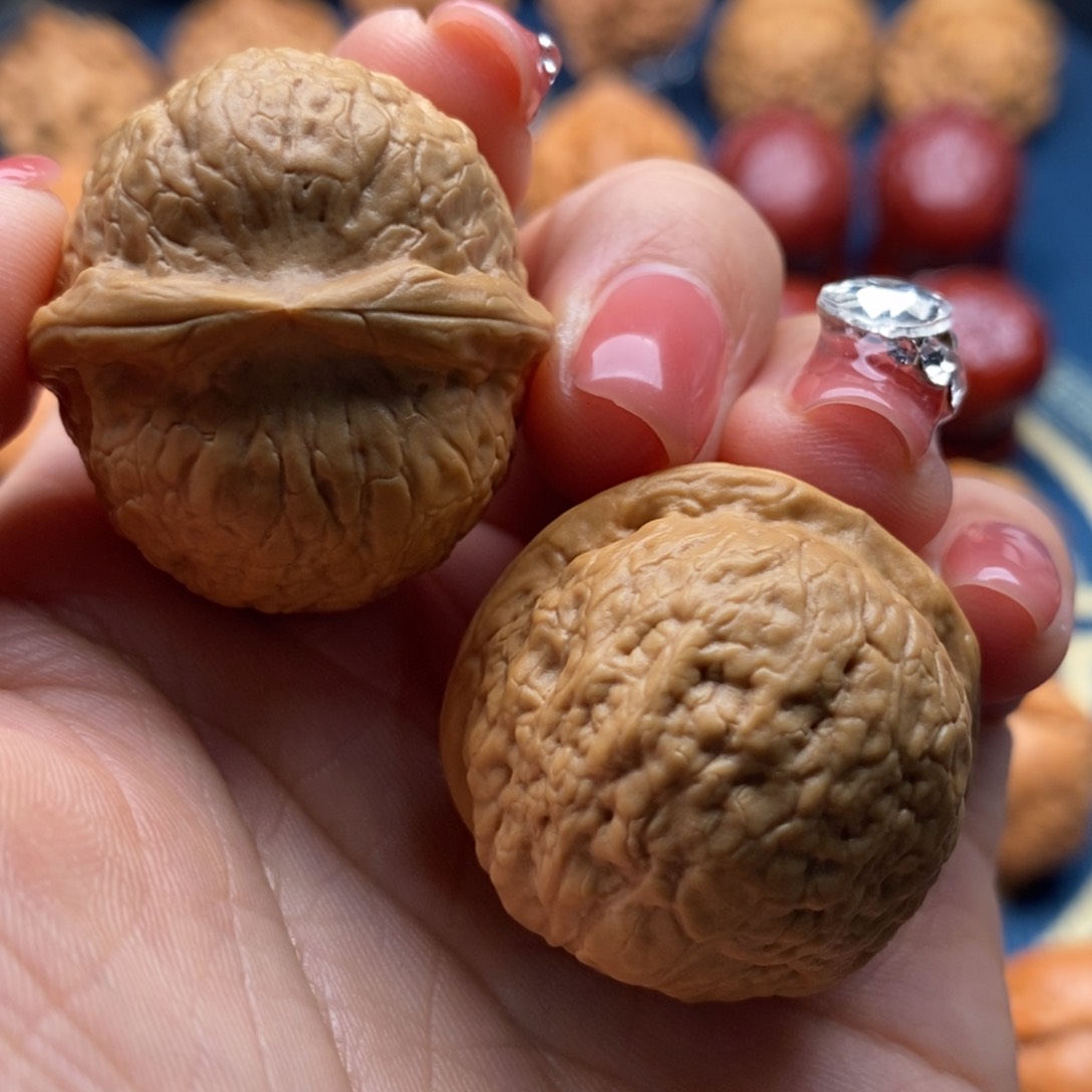 文玩核桃把件精品小手捻