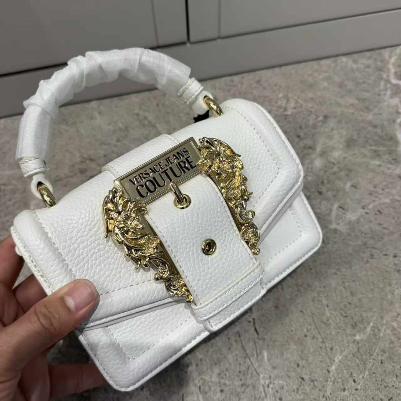 范思哲【K399】范思哲少女心经典小方包百搭款菱格化妆包礼赠