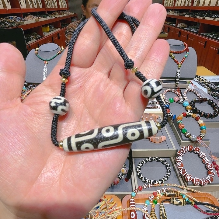 未镶嵌玛瑙/玉髓珠宝奇石