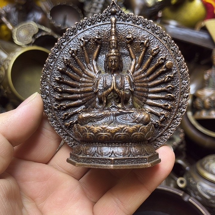 诚信经营精美铜器