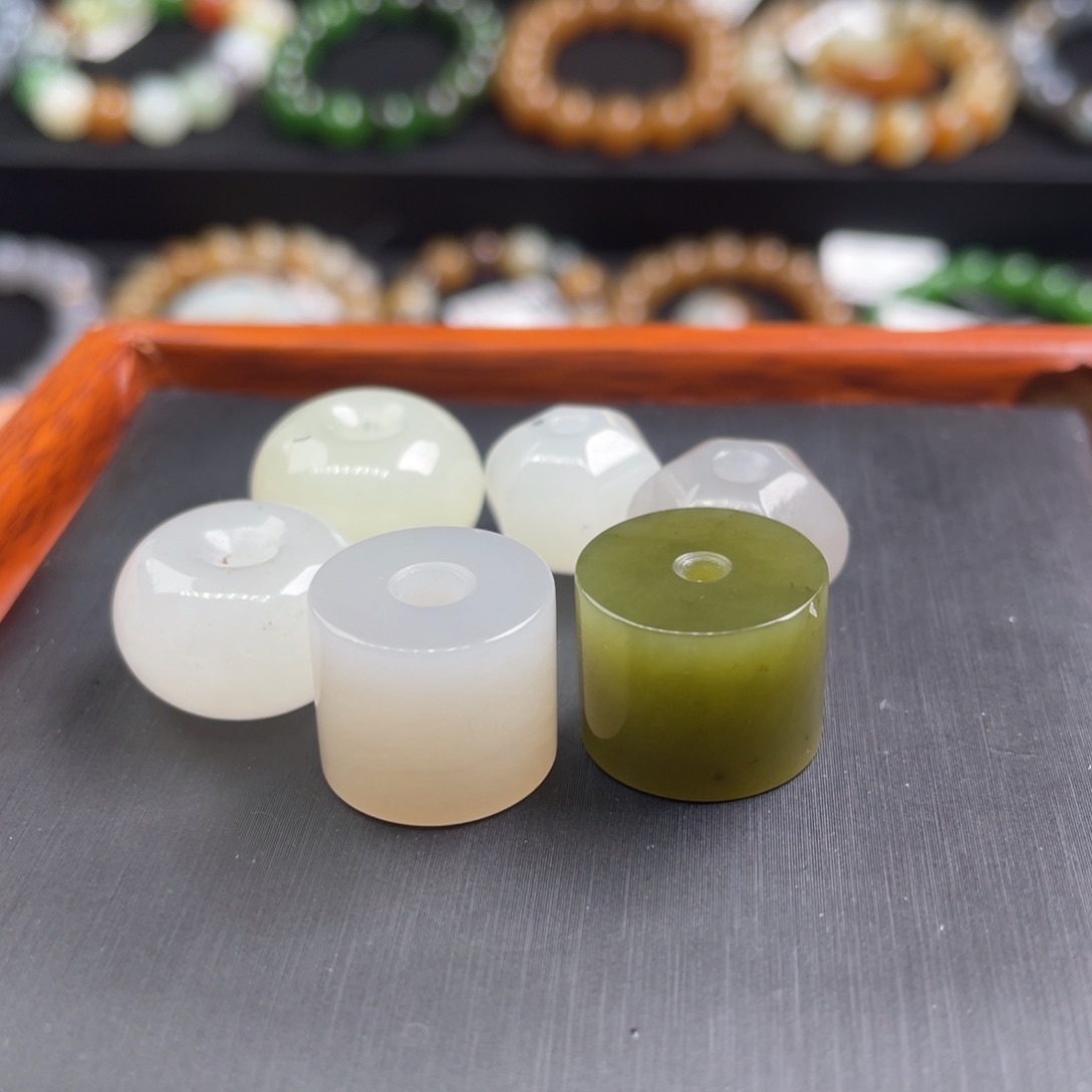 未镶嵌手链和田玉