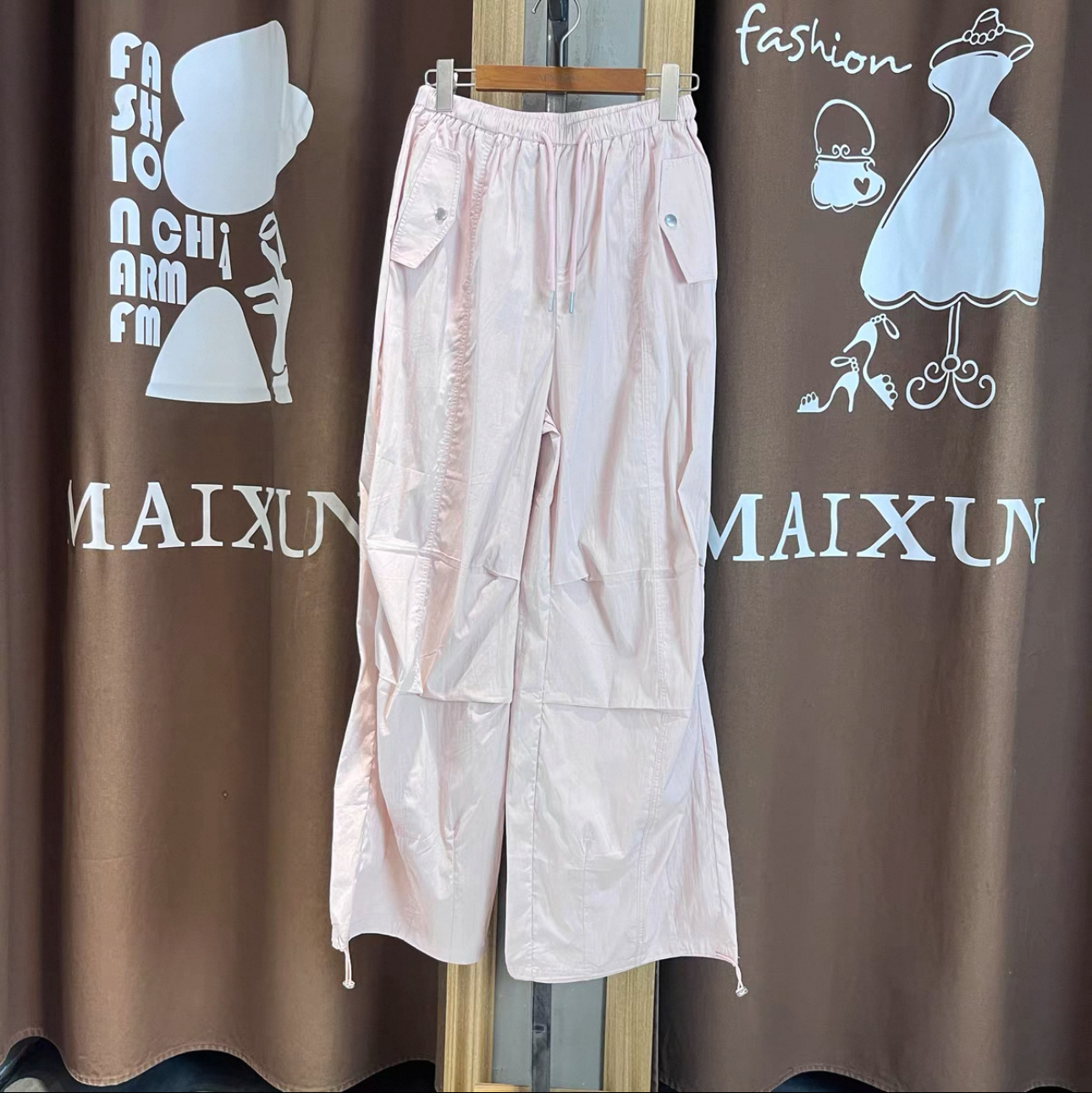 欧版时尚别致直筒显瘦工装裤女运动休闲长裤