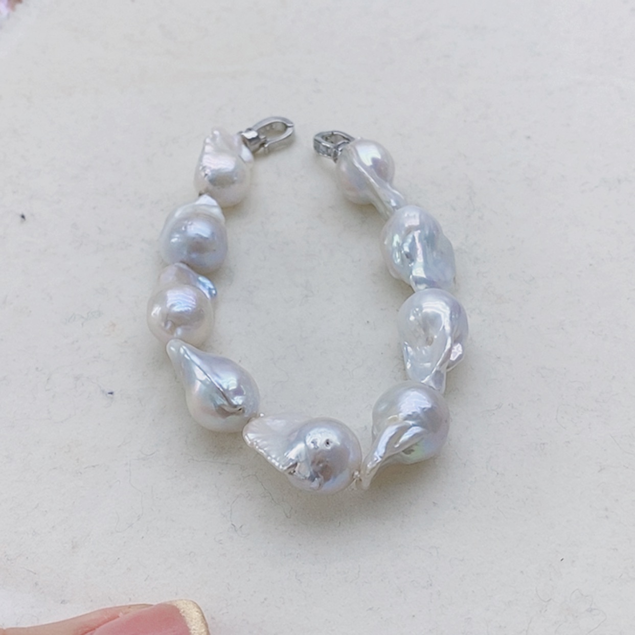 【闪购商品】淡水珍珠耳饰银S925镶嵌汇****乔