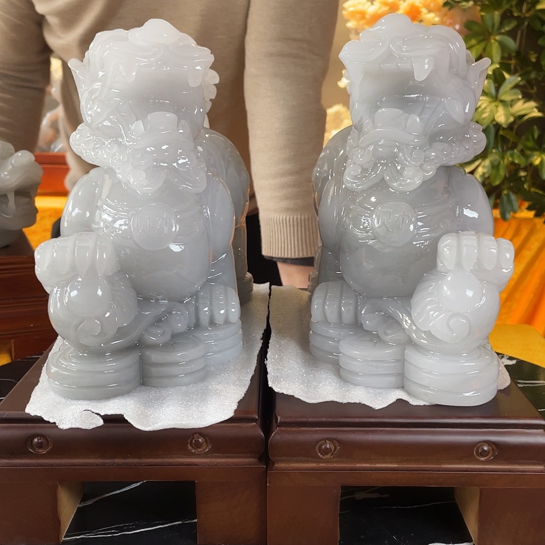 石材貔貅摆件手工雕刻