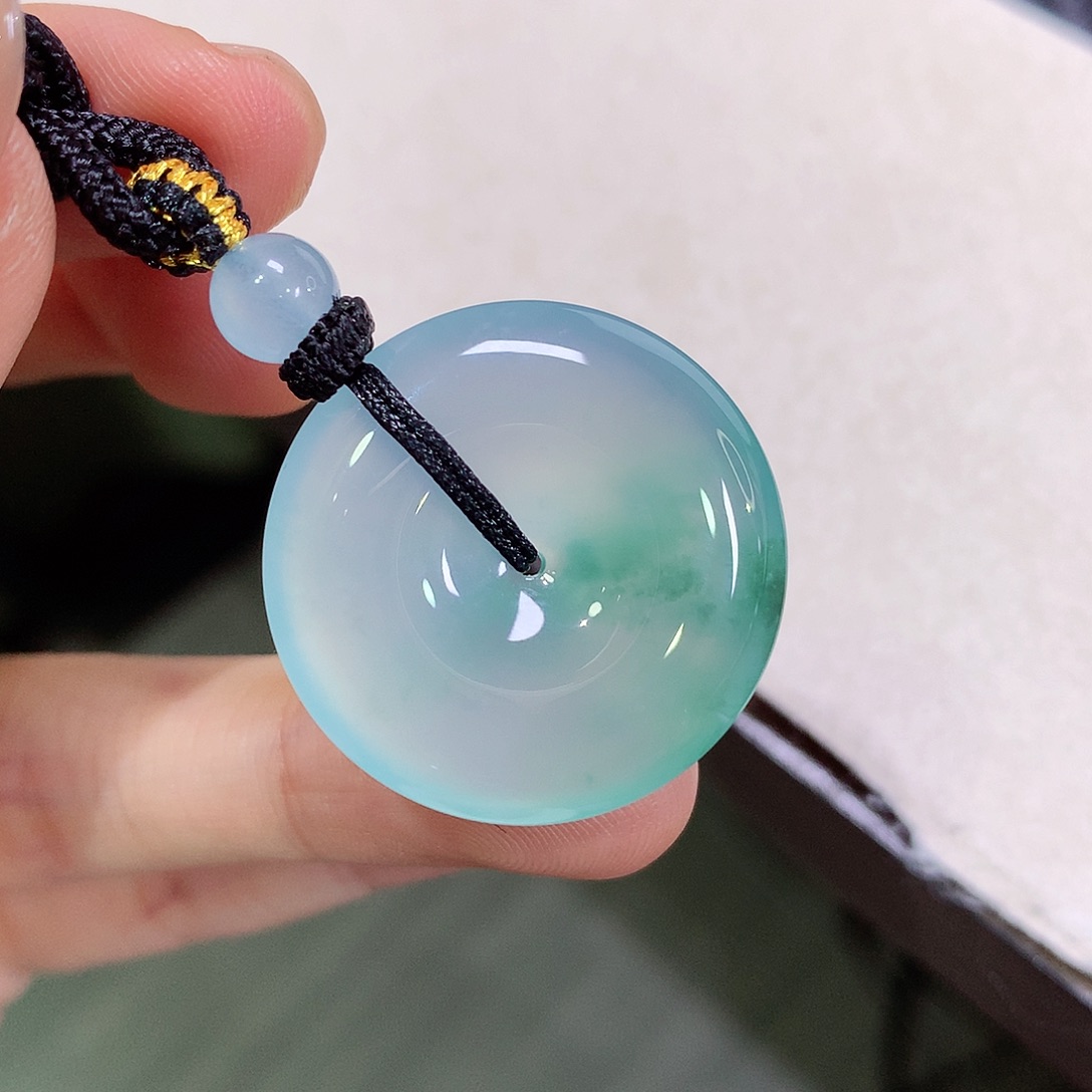 翡翠未镶嵌颈饰26.6-5.9