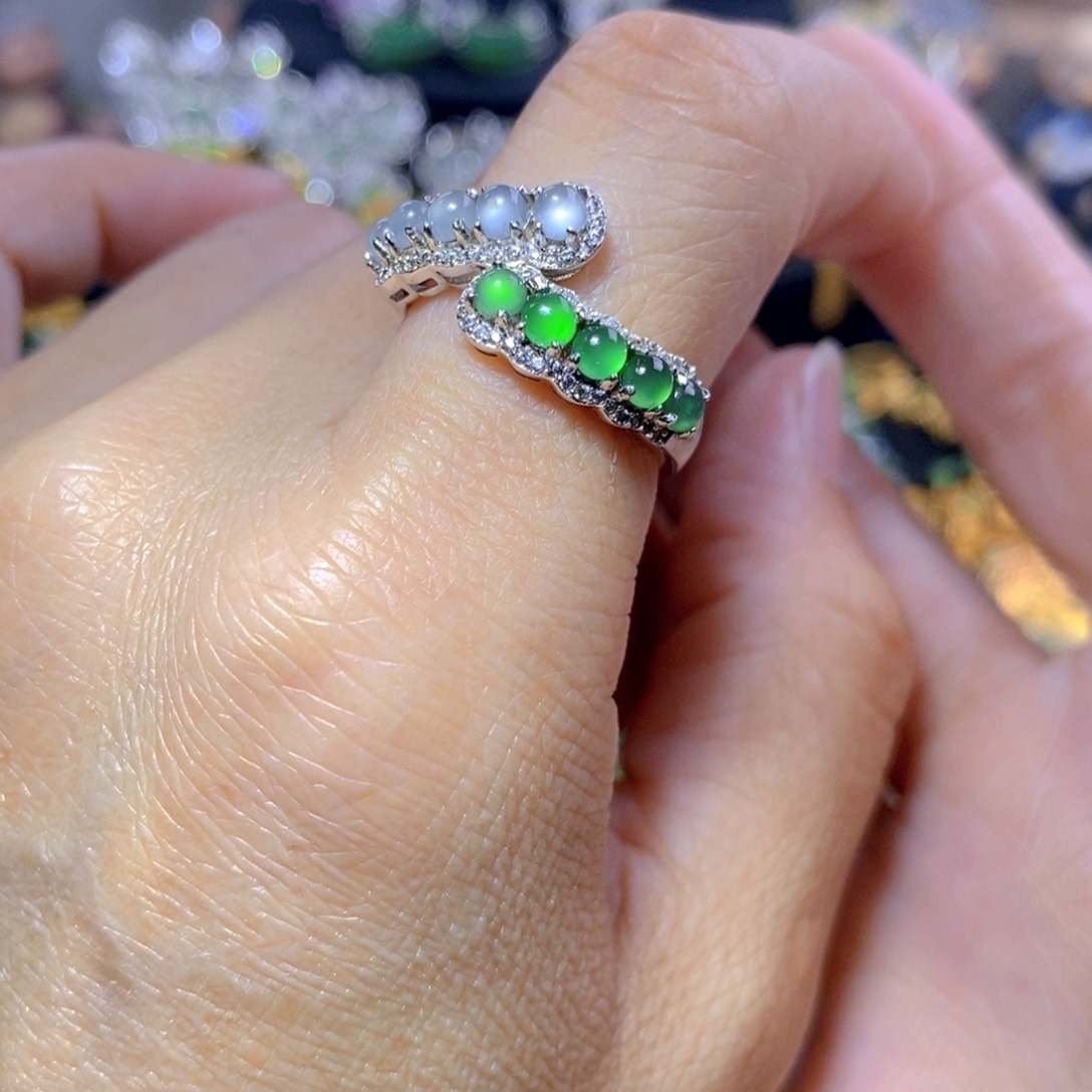 翡翠耳钉银S925镶嵌天然翡翠