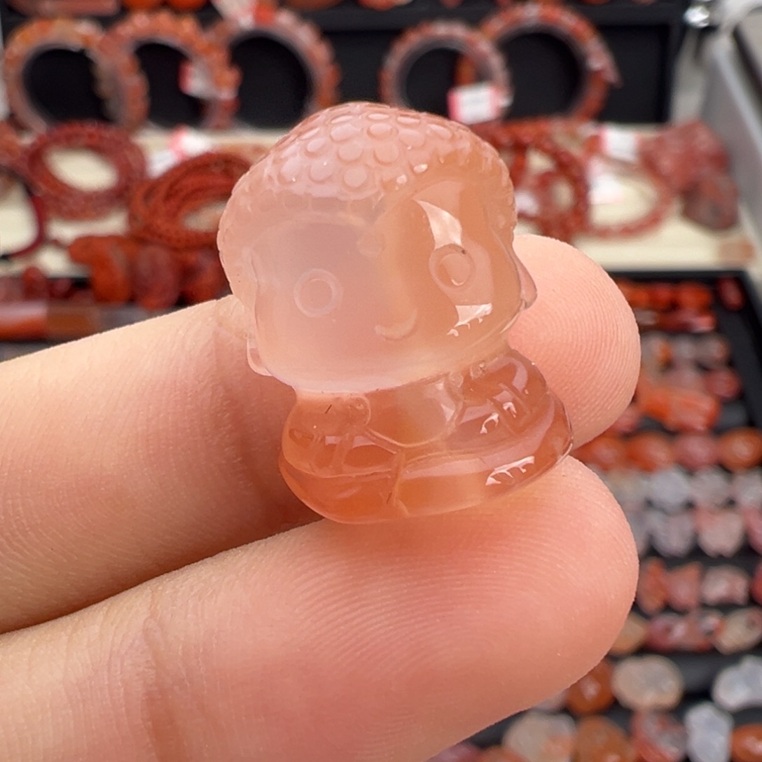 南红玛瑙未镶嵌颈饰卡通佛