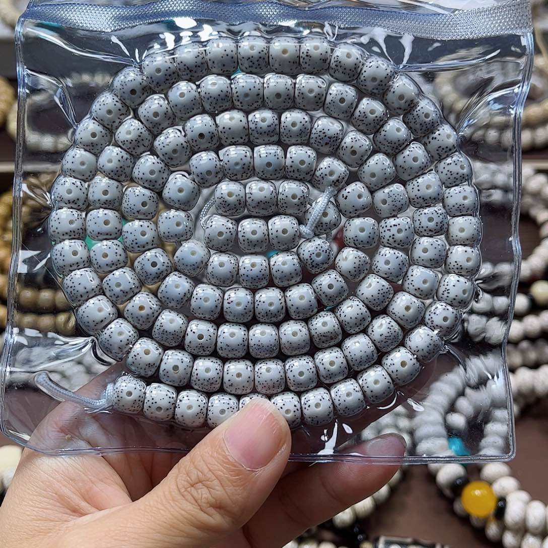 星月菩提手串绝****我星月菩提手串手链