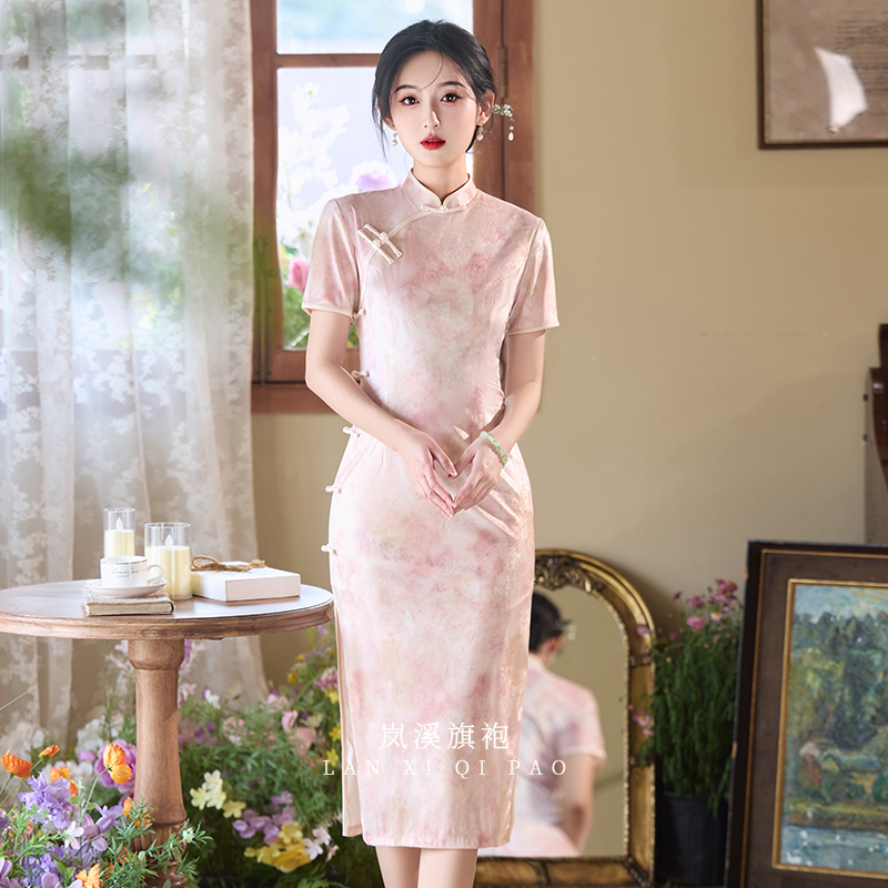 粉色旗袍绝美新中式2025新款夏季女改良气质年轻款日常上班可以穿