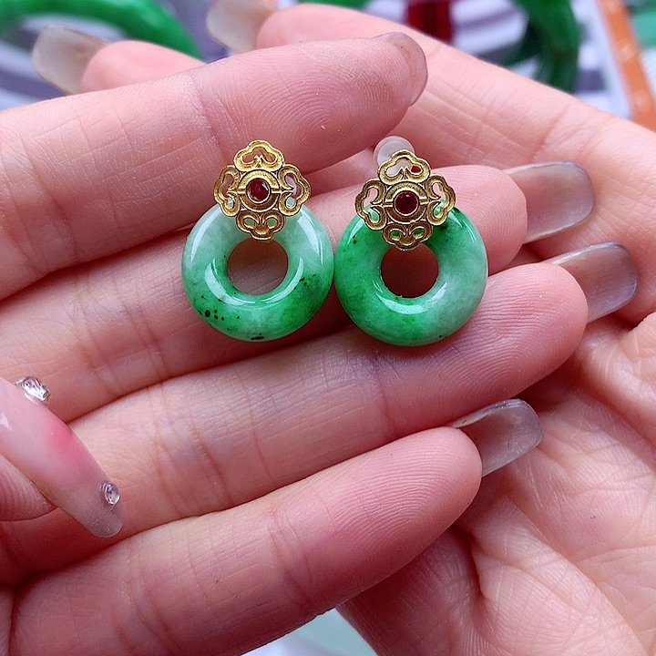 翡翠颈饰银S925镶嵌翡翠