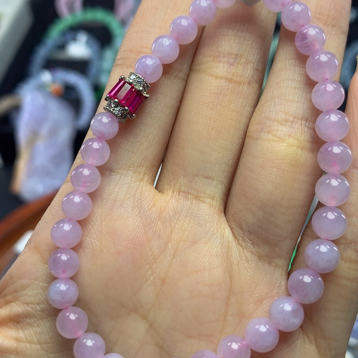 翡翠手链未镶嵌翡翠