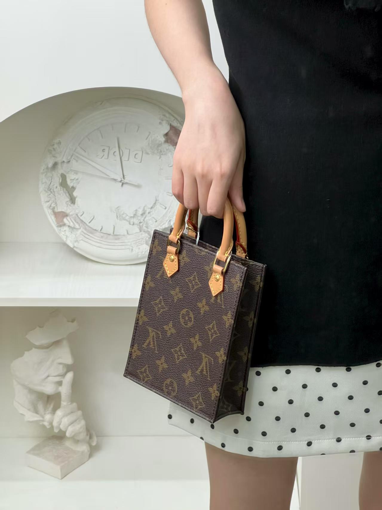 99新 LouisVuitton/路易威登 琴谱mini/99新/优选