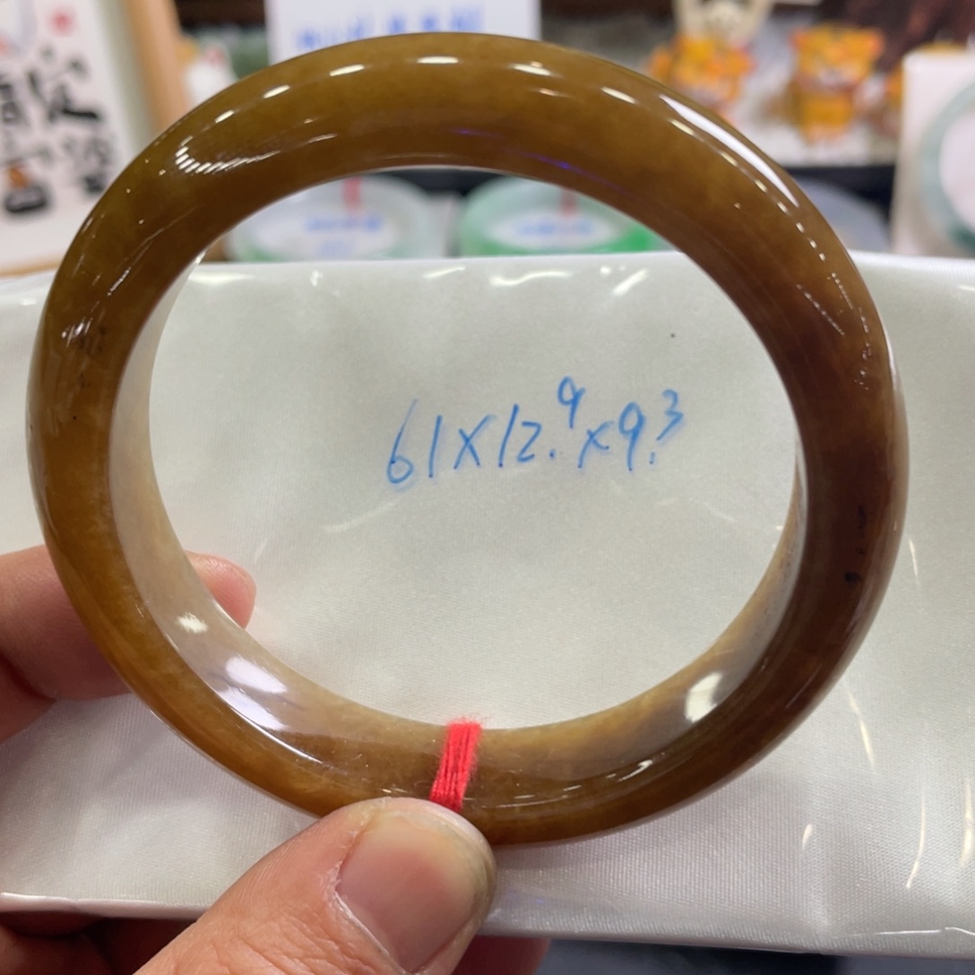 翡翠手镯未镶嵌61正圈