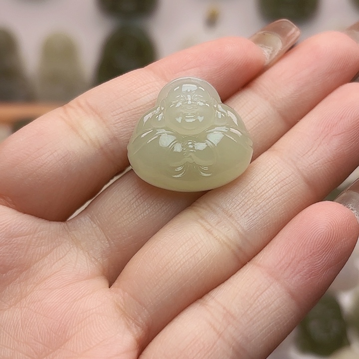 和田玉颈饰未镶嵌！****！