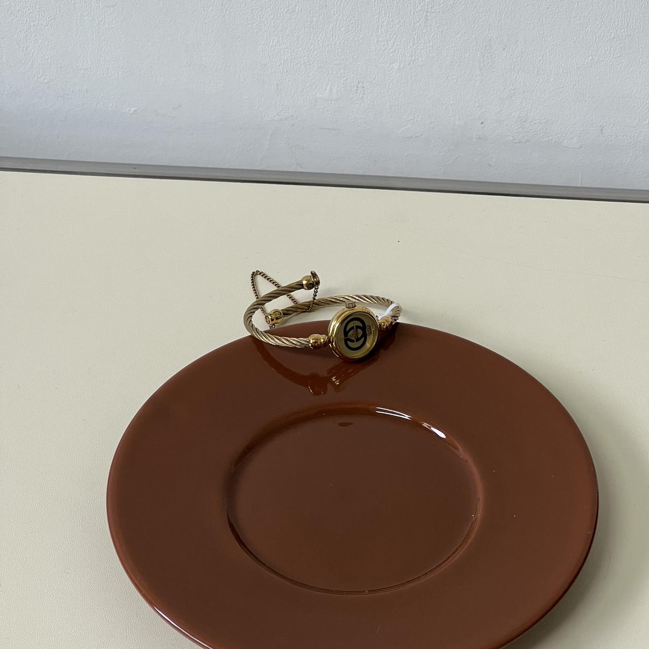 6349 Gucci金色logo手镯表 手镯/手链/手环