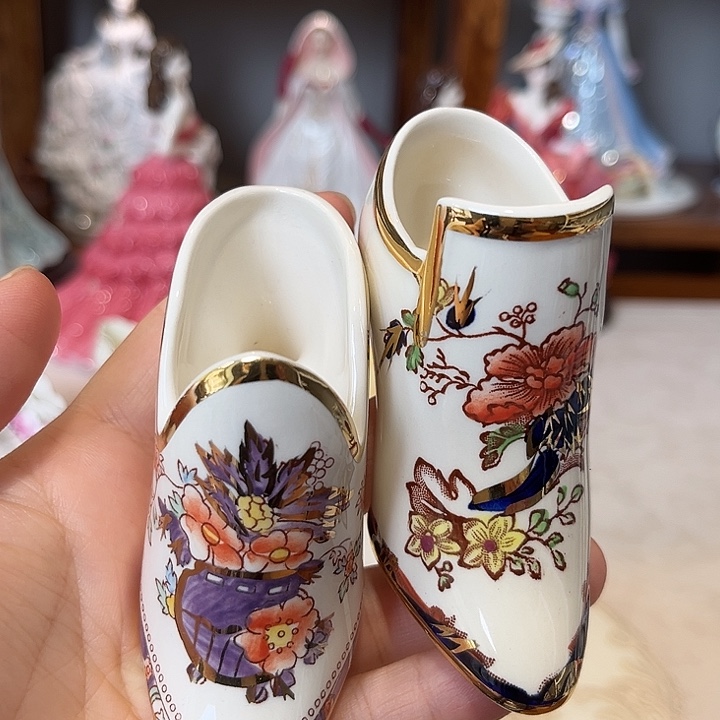 欧洲中古瓷器摆件