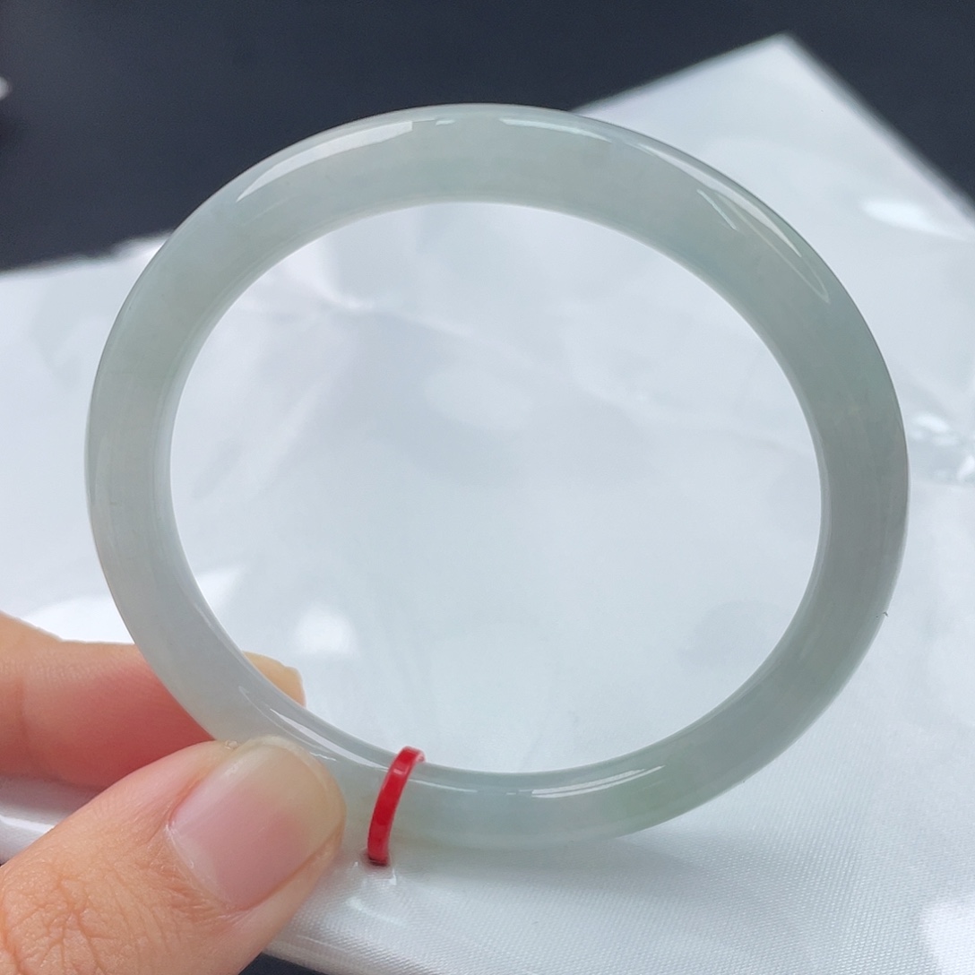 翡翠未镶嵌手镯（圆镯）5354圈