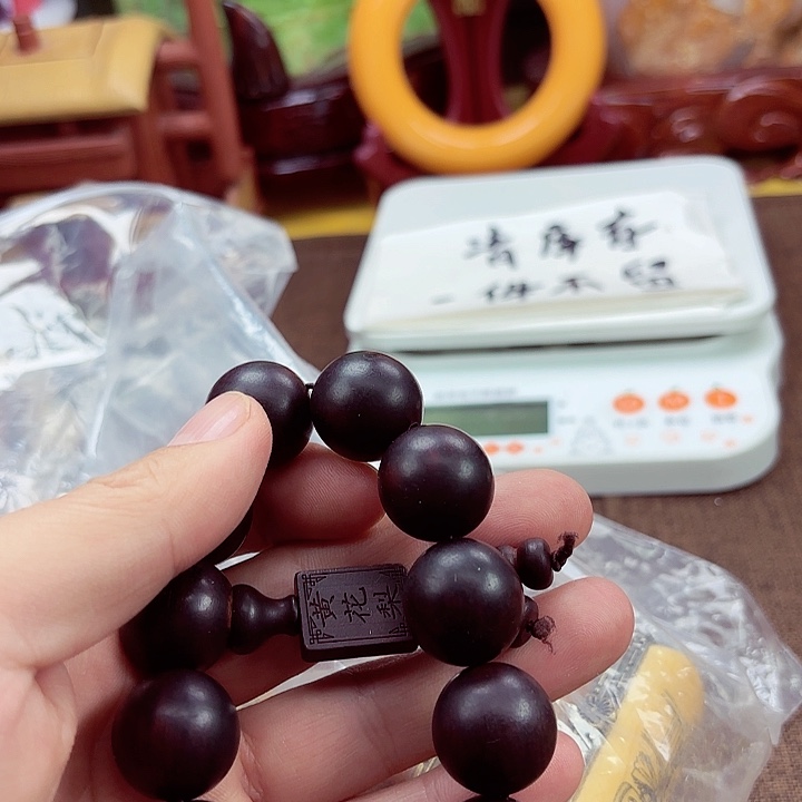 大果紫檀（缅甸花梨）15