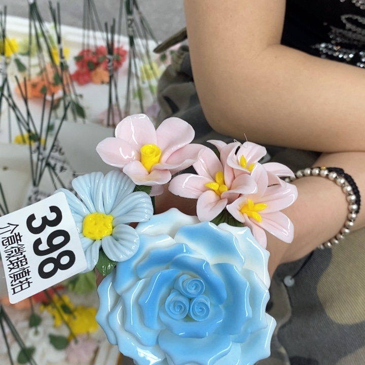 摆件陶瓷材料加工