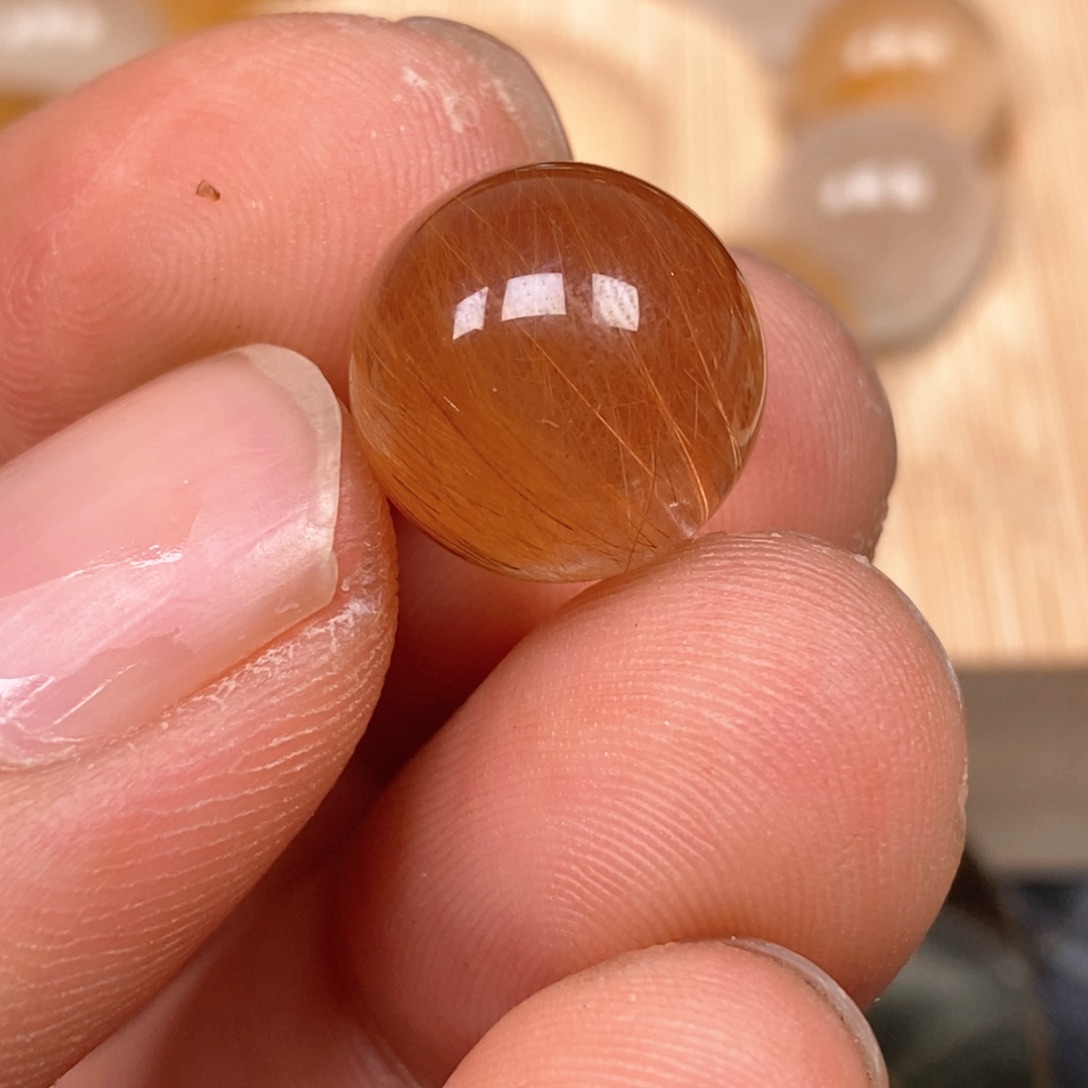 b****颈饰未镶嵌水晶水晶