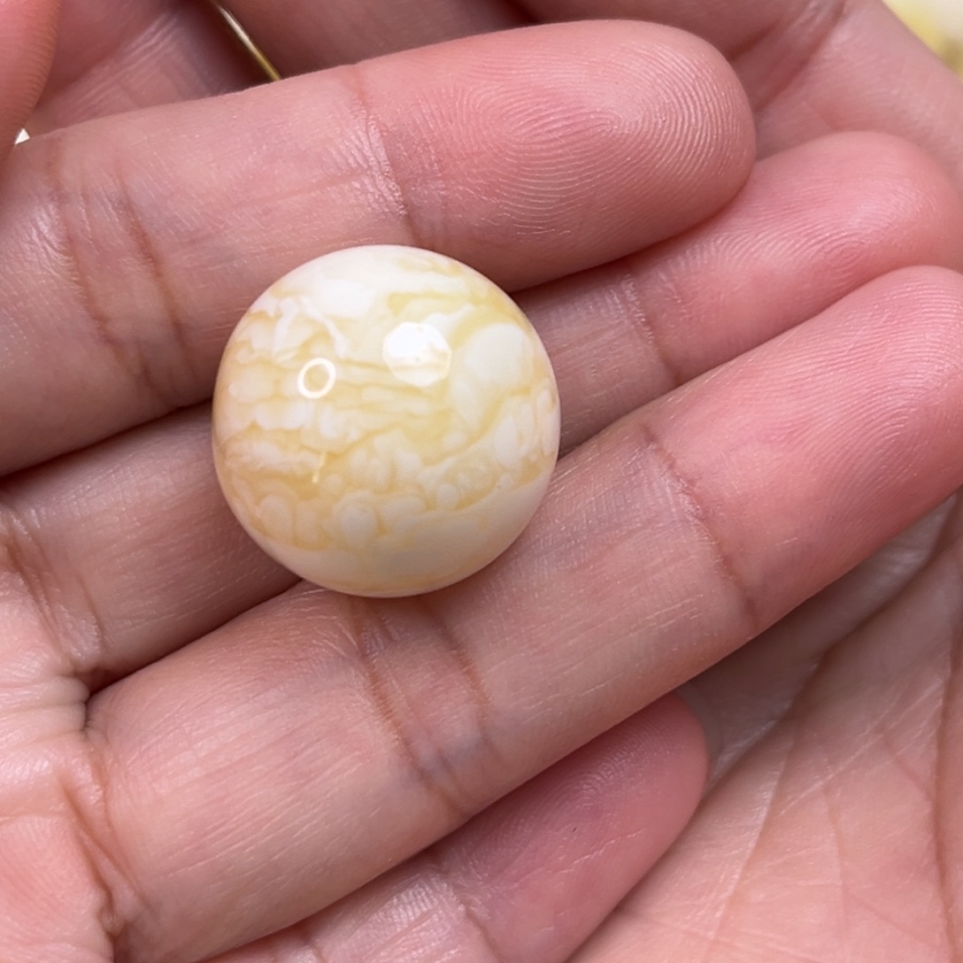 未镶嵌琥珀裸石文***?虎皮纹