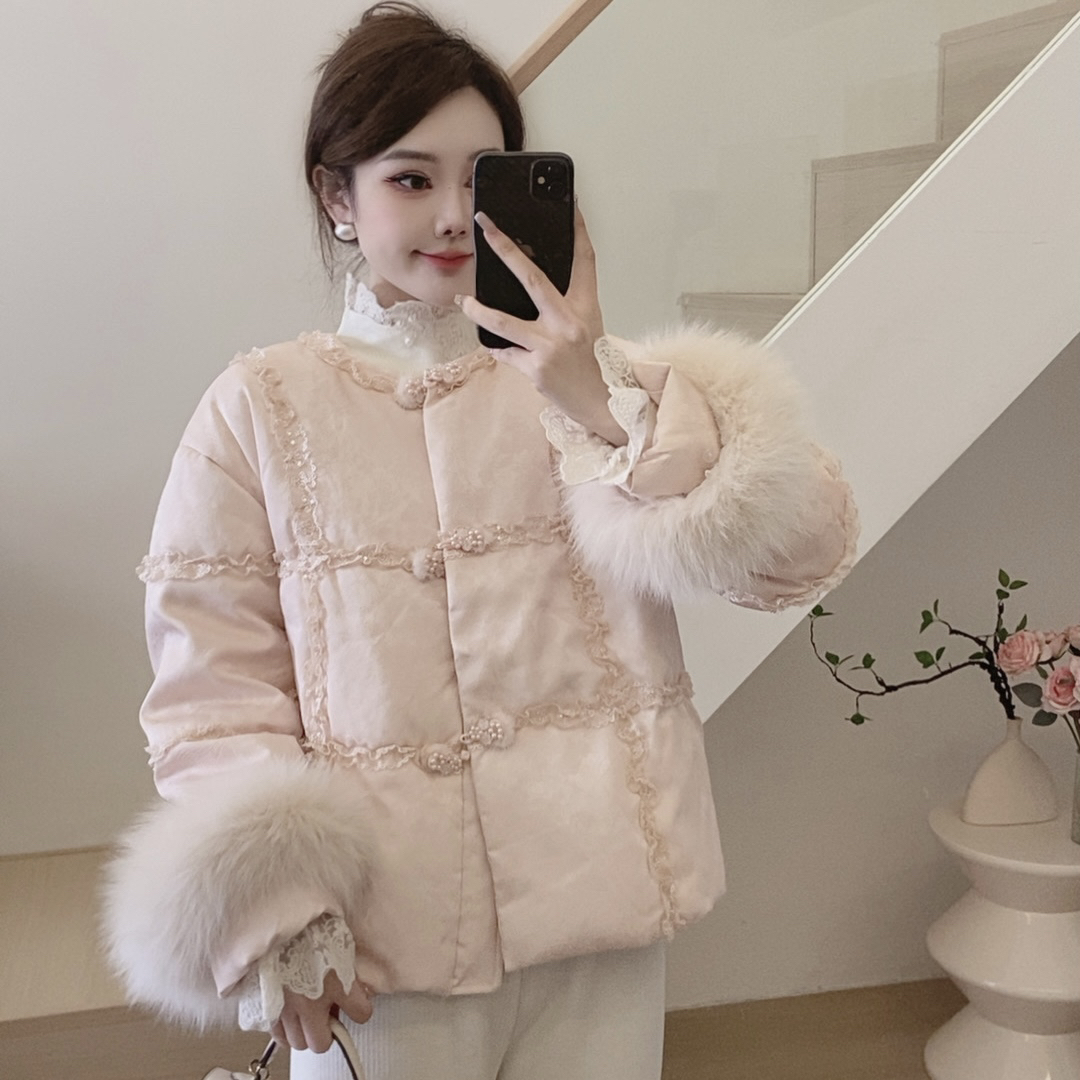 ｛琥珀琉璃｝新中式国风重工提花木耳花边狐狸毛高级感外套