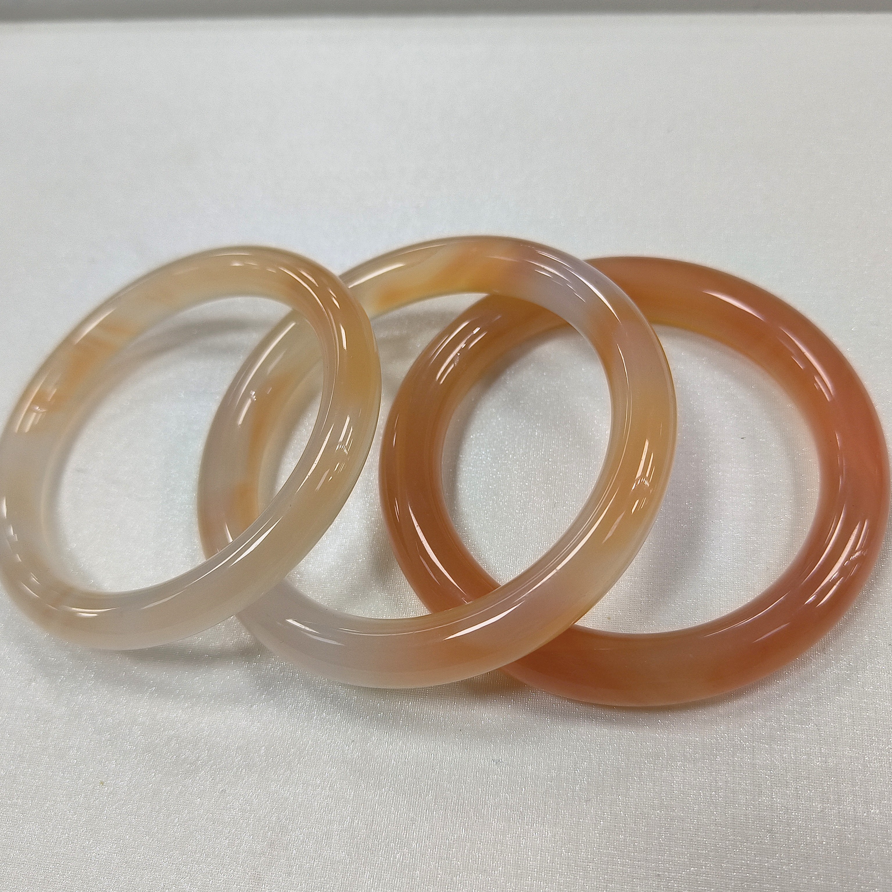   【村有晶品】天然玛瑙锦鲤色手镯 多样性发一件 914ZBHJ-922ZBHJ