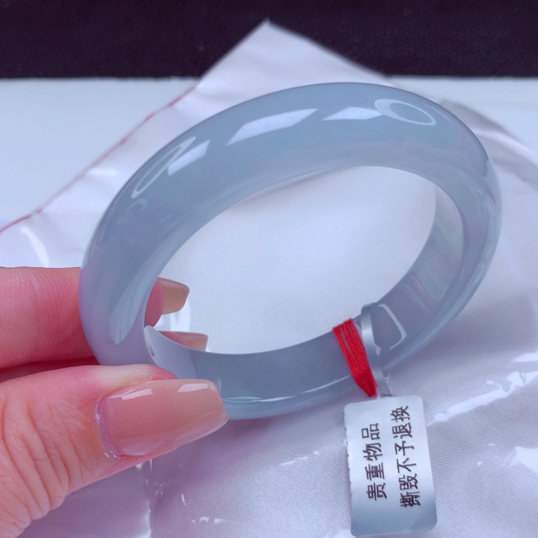 翡翠未镶嵌手镯手镯