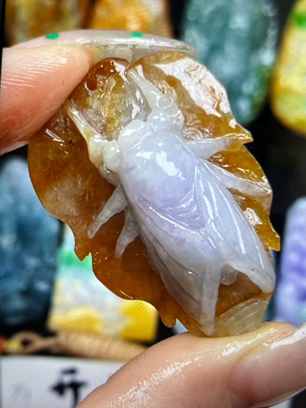 天然A货翡翠一证一物基地发货