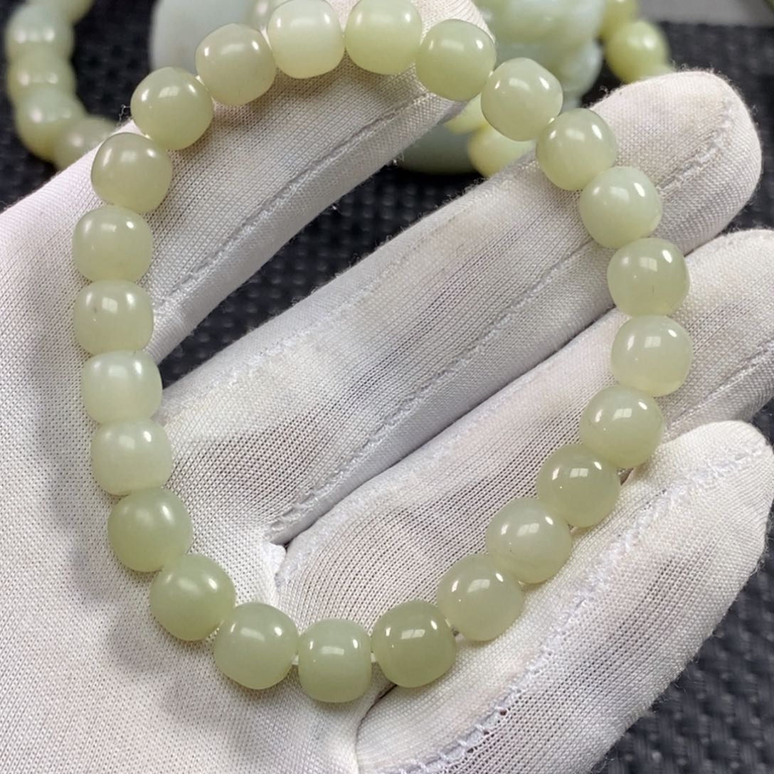 和田玉手链未镶嵌