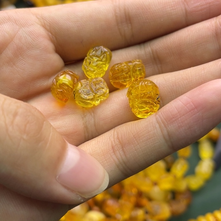 A****树脂六臻珠宝天然手串