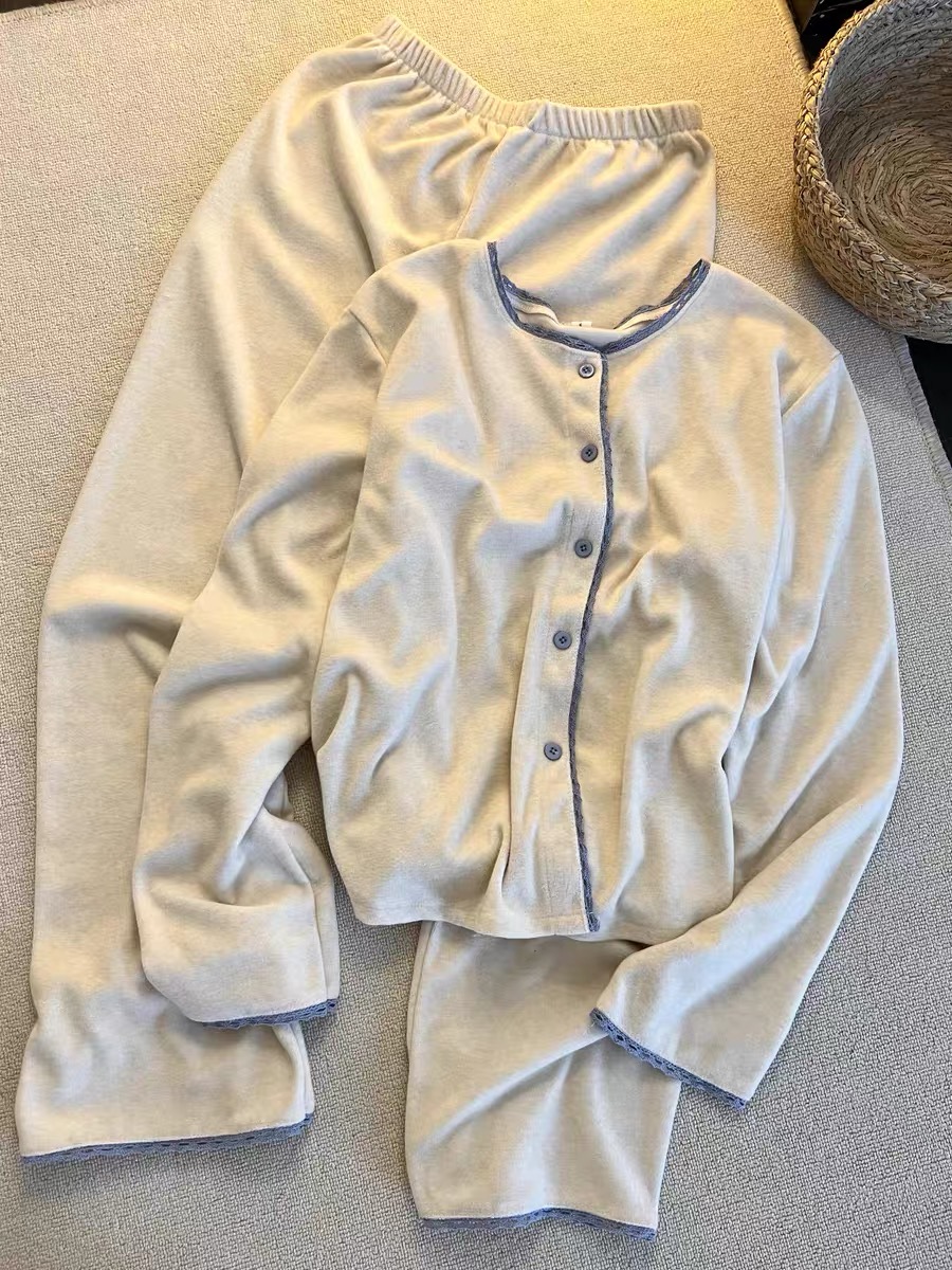 【运费补贴】韩版简约蕾丝德绒睡衣女宽松显瘦秋冬季保暖家居服503