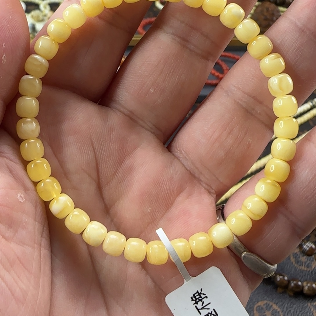 干***师蜜蜡未镶嵌手链老型单圈