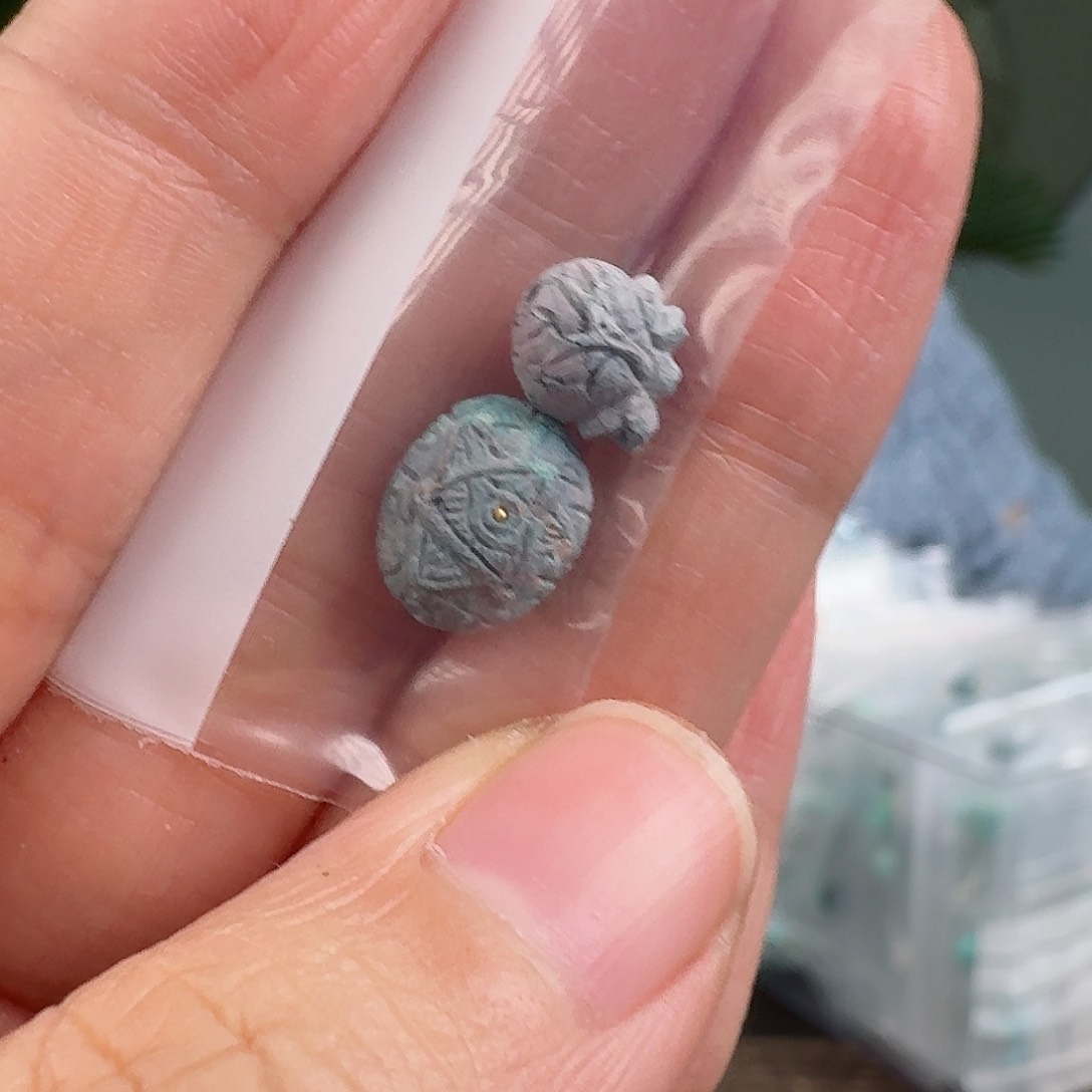 绿松石珠宝奇石未镶嵌