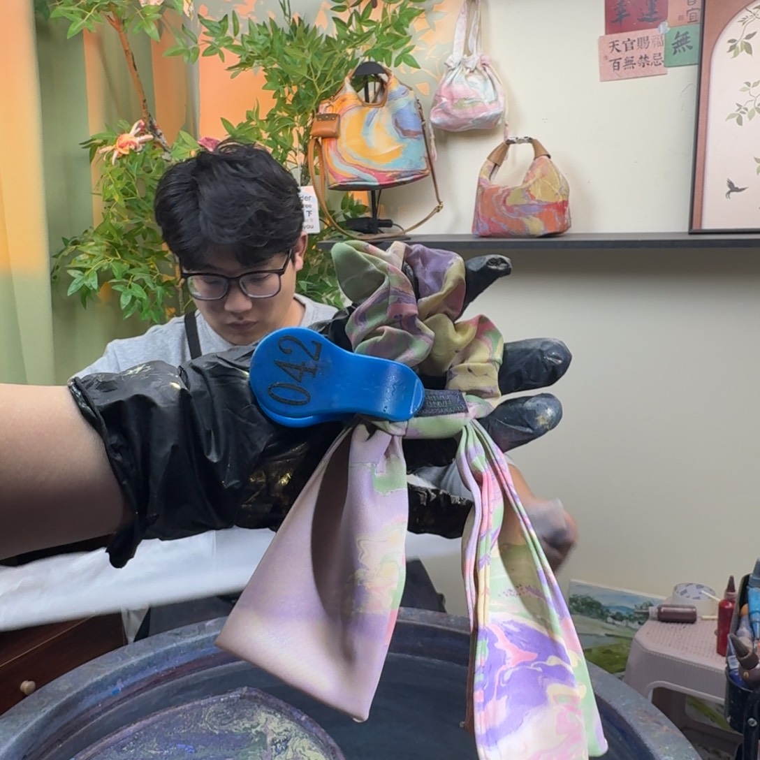 y***i皮质铁合金小肠飘带