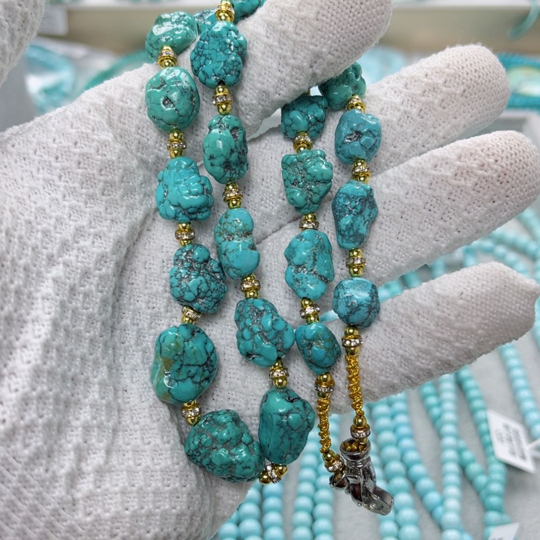 绿松石绿松石未镶嵌