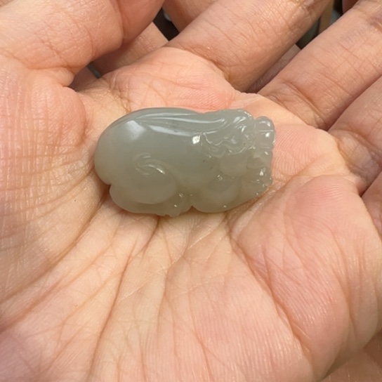 和田玉颈饰未镶嵌貔貅