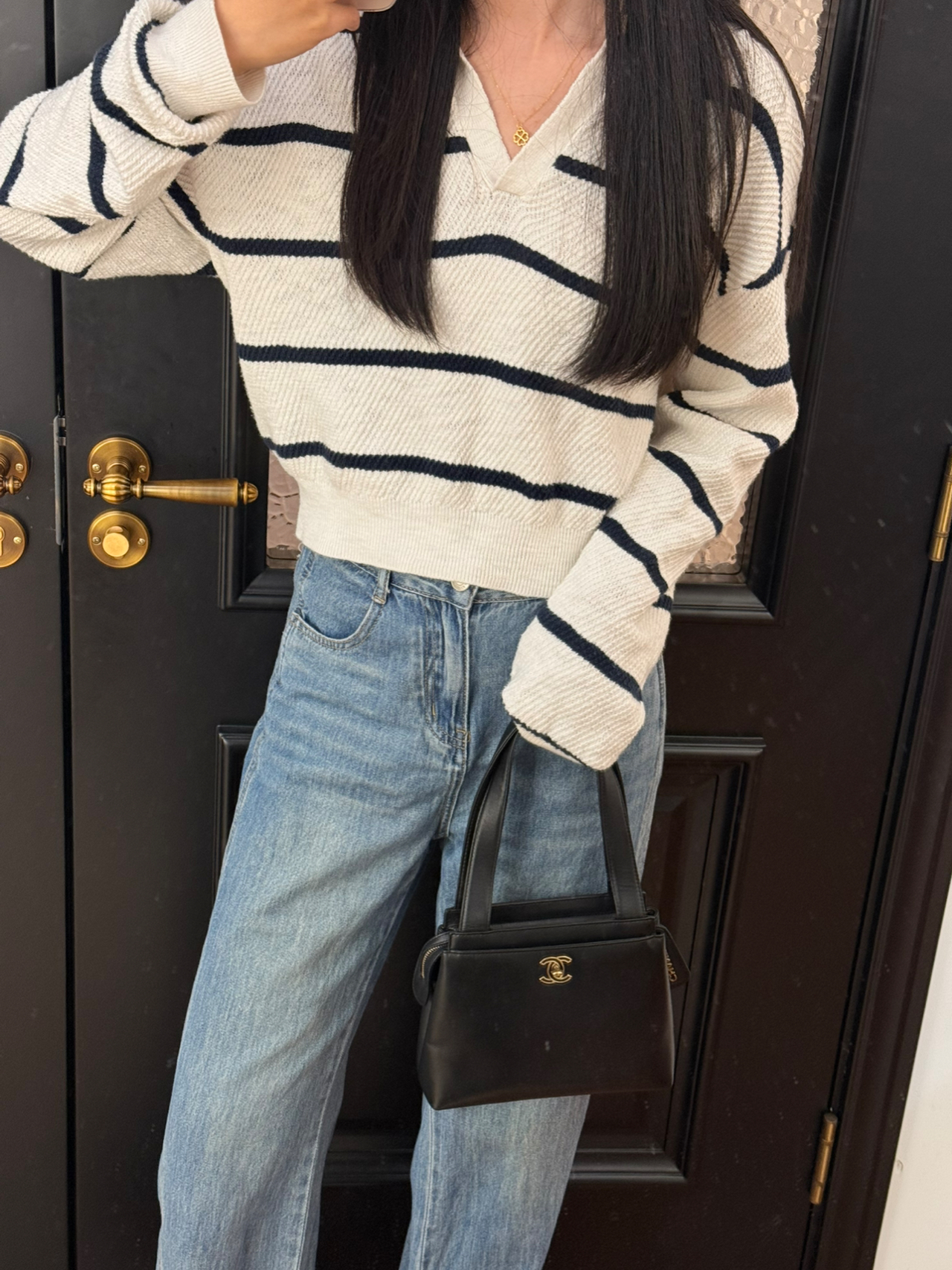 95新 Chanel/香奈儿 6762 Chanel 黑金珐琅扣手提腋下kelly